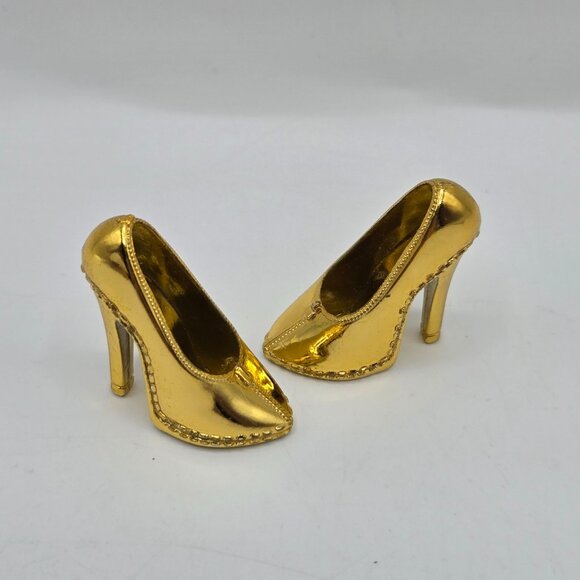 OG Monster High Clawdeen Wolf Dawn Of Dance Gold Heel Pump Shoes Miniature Colle - Picture 2 of 4